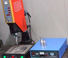 ���������۽әC