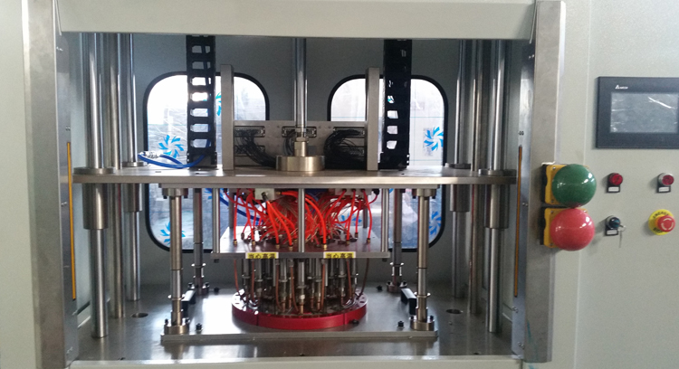 汽車(chē)輪裝飾蓋熱熔焊接機