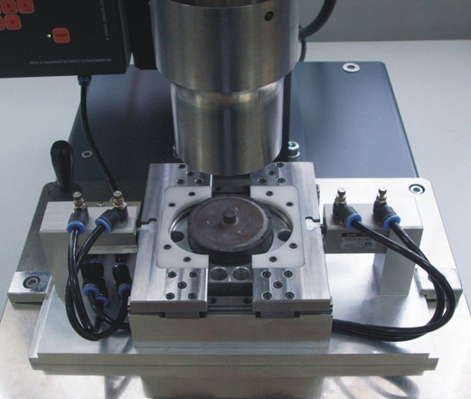 尼龍加玻纖超聲波熔接機