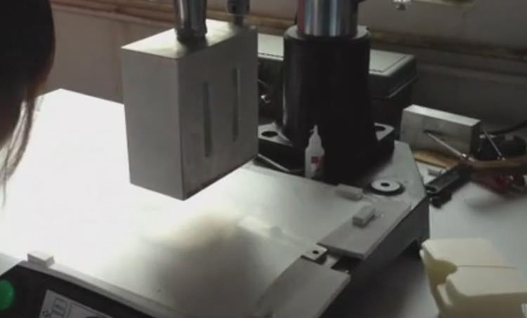 �ļ��A�忨�������әC