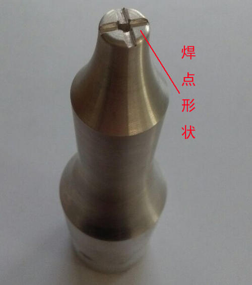 �пհ峬������ģ��