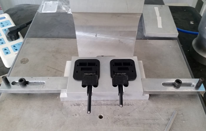 ����Ӿ�(xi��n)�г�������ģ��