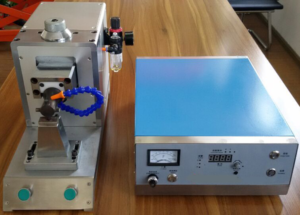 ��x��늳ؘO���c�O���������әC