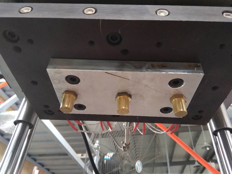 �����c���ټ��o�̟����O��