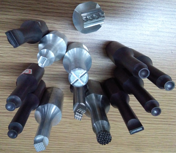 �������ֳ�ʽ�����T�c(di��n)�C