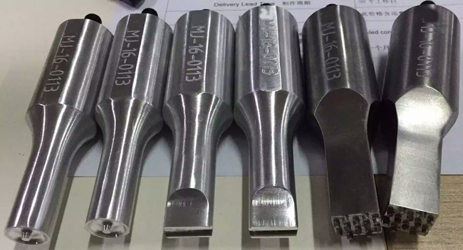 30k�����c(di��n)���^