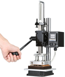 �ք�(d��ng)�ቺ�C