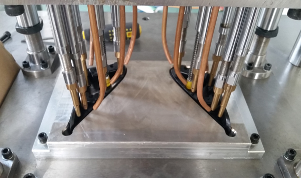 ��܇(ch��)���С�͟����T�c(di��n)�C