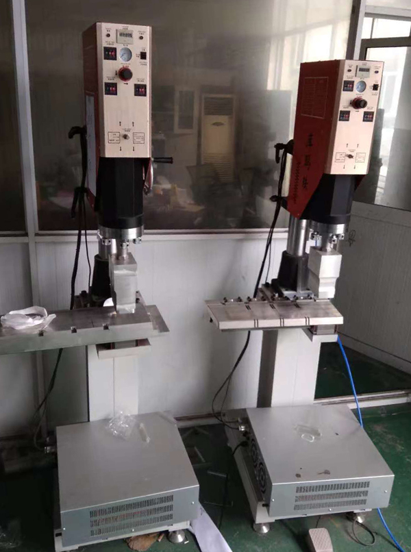 滑臺可移動(dòng)式超聲波壓接設備