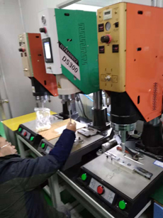 �t����ͨݔҺ��͸��Ĥ�������әC