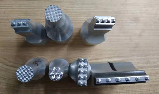 �����޳��������^