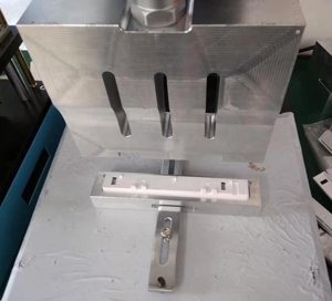 ϴ�C�����·�|�����I�г������b�C