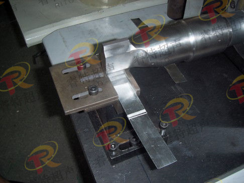 ���~�����������X���������әC