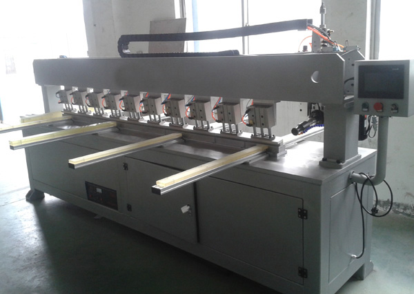 銅鋁鎳超聲波滾焊系統配套