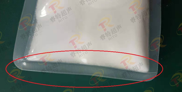 ���ϱ�Ĥ�ķN��ˇ���Ч������