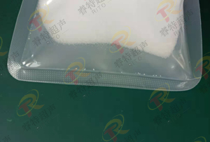 ���ϱ�Ĥ�ķN��ˇ���Ч������