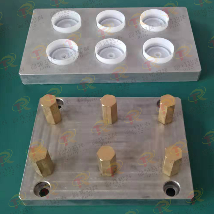 ����ƿ�w��ˮ͸��Ĥ���۟ቺ�C