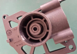 PA66-GF30�����D�Q�^���ۉ����C