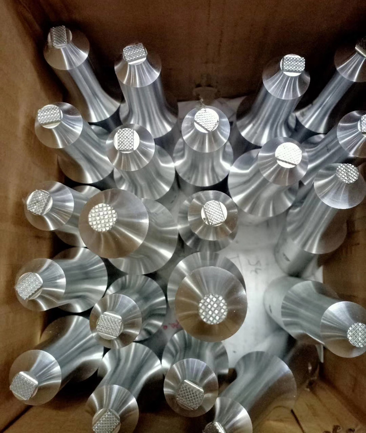 ���������c(di��n)�����^/����ģ��