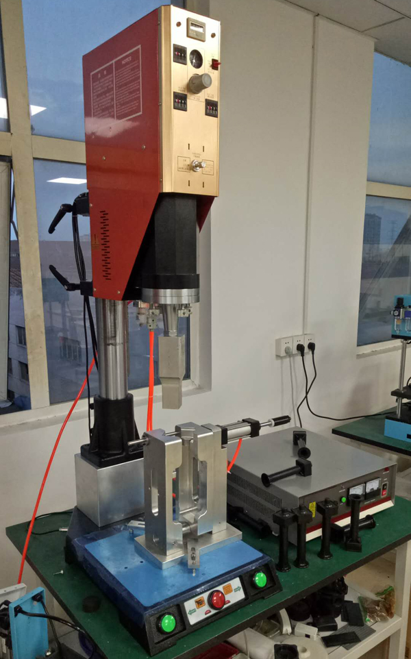 �^���L(ch��ng)�ܼ���Ʒ�������әC