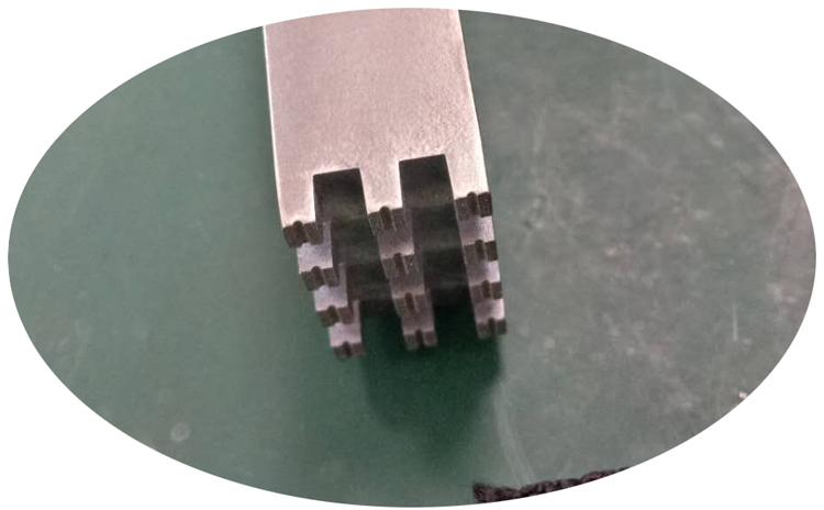 ���������B�Ӊ��ϳ������ۙC