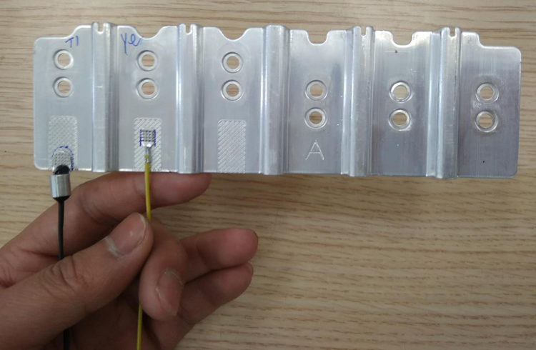 ����Դ��(d��ng)���늳؅R���ų����c(di��n)���C