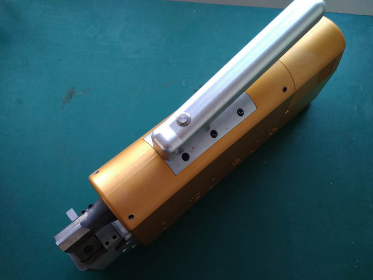 �X�ܳ����ܷ��Дຸ�әC