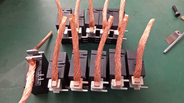 �^������_Ƭ�~������(xi��n)�����c(di��n)���C