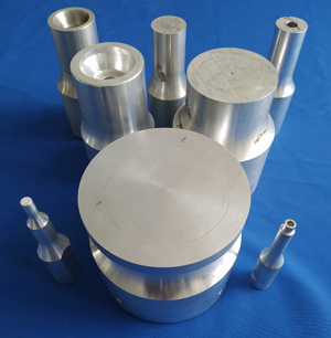 �������Ϻ��ӈA�κ��^