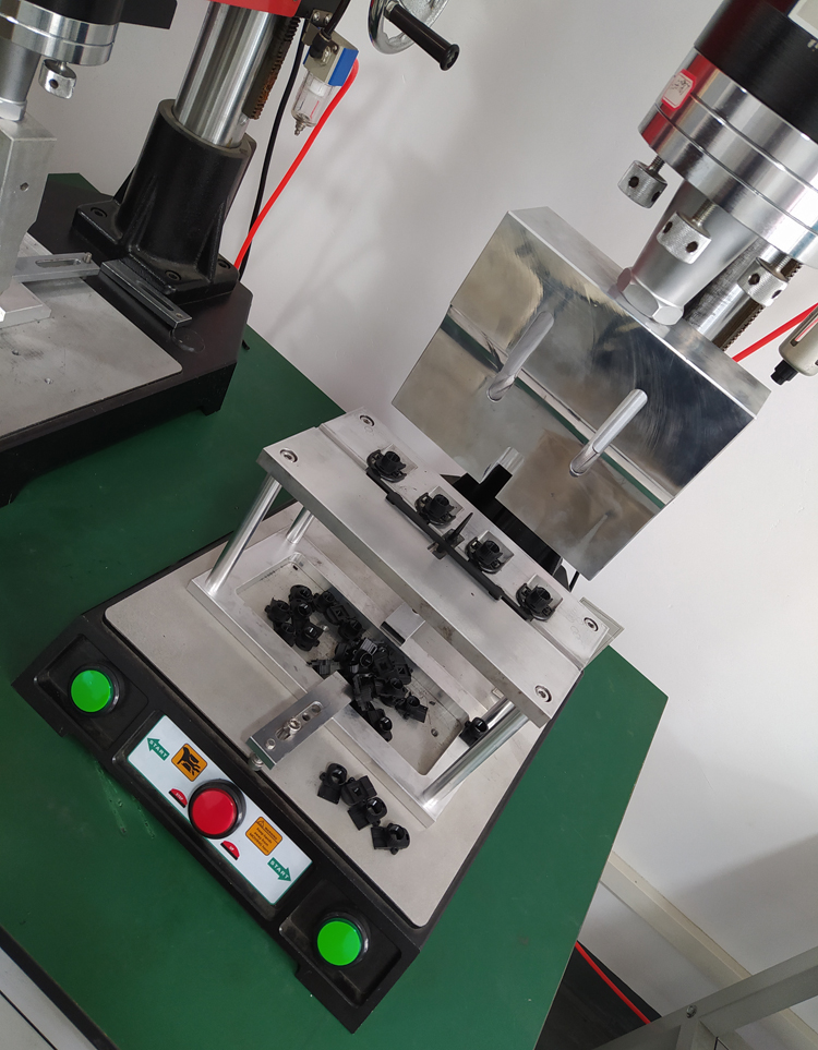 Absע�ܝ��ڳ�������ģ�߹��b