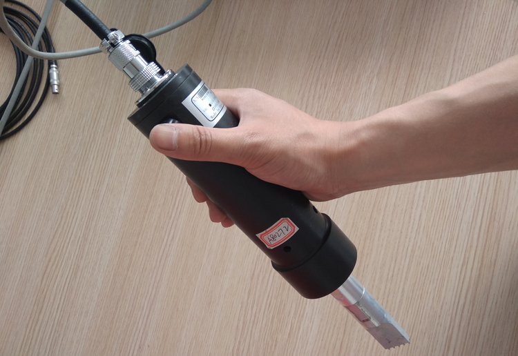 28k900w超聲波塑料點(diǎn)焊機