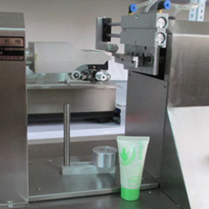 ������β�C