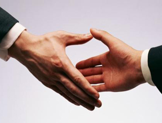 跟緊客戶(hù)，不要丟單