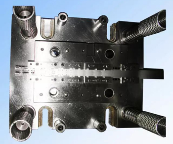 ��η���ģ�߱���