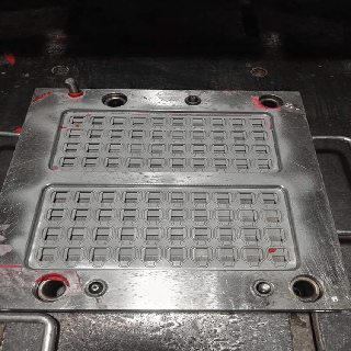 ���zģ���c���zģ�߃��ߵą^�e