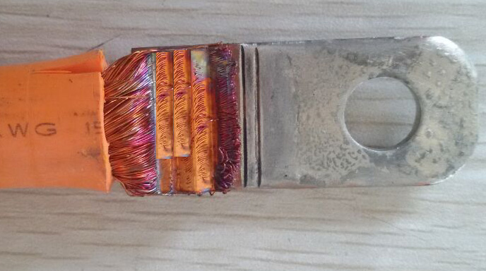 �~Ƭ�~��(xi��n)�c(di��n)���C��Ʒ