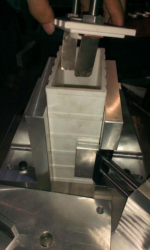 늳غ��w�����O��