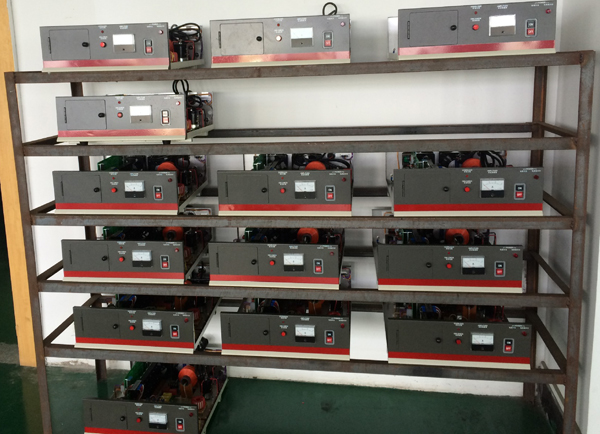 超聲波焊接機電流大的幾個(gè)原因以及解決方法