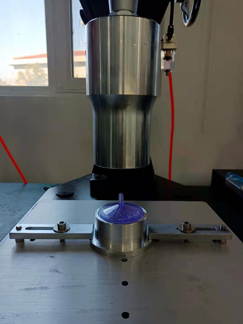 醫用空氣過(guò)濾器超聲波焊接模具