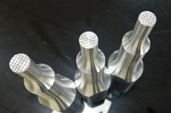 口罩耳帶超聲波點(diǎn)焊模具頭圖片