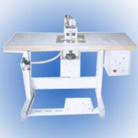 無(wú)紡布超聲波點(diǎn)焊機