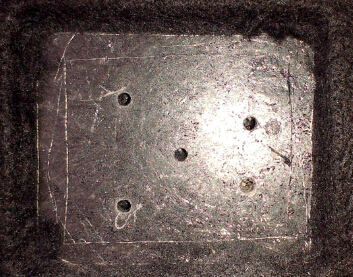 汽車(chē)后隔板鉚點(diǎn)焊接機