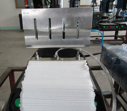 折疊過(guò)濾紙縱縫超聲波焊接機