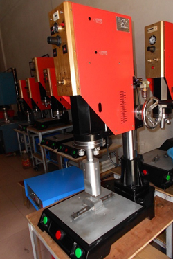 塑料過(guò)濾器焊接機