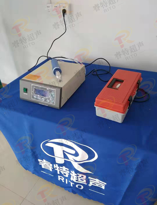 �пհ����D���ֳֳ����c(di��n)��ҕ�l