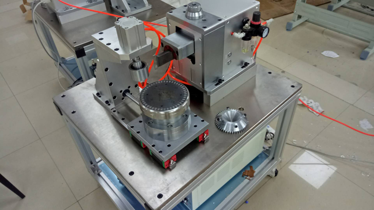 Ұ�I(y��ng)���X偵ײ��X�l�Ԅ�(d��ng)���c(di��n)��������ҕ�l