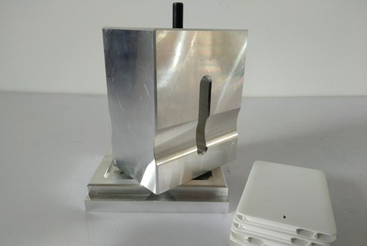 ��������ģ���Π�����Щ��