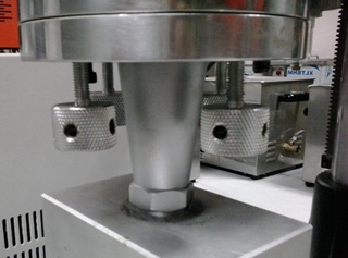 �����Q�����cģ���B���ݽz���׻���ԭ�����