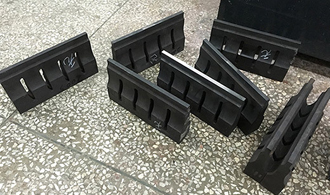 �����ģ�߃�(y��u)�c(di��n)������