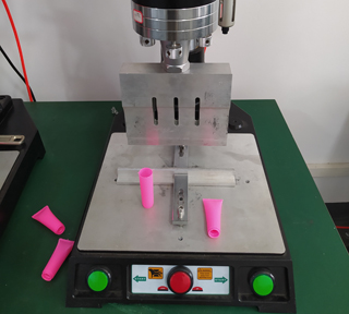 �������������Ϲ��I(y��)�ă�(y��u)�c(di��n)